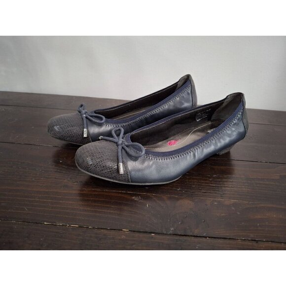 Ros Hommerson Tasha Navy Sheep Leather Heeled Ballet/Pre-owned, Sz. 8.5M EUC - Picture 1 of 9